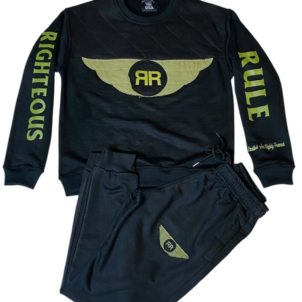 French Terry Crewneck Joggers Set. Black/Green.

ALL REASONABLE OFFERS ACCEPTED!